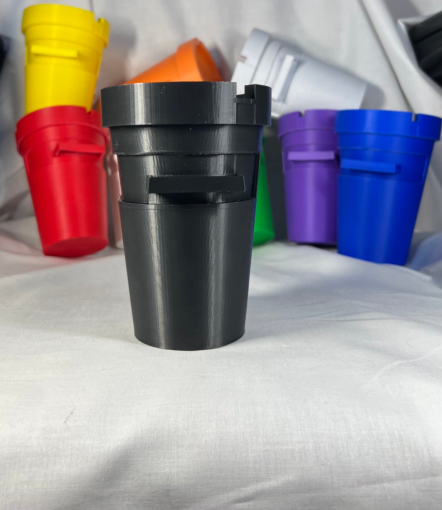 Royal Roachtray- Classic Black