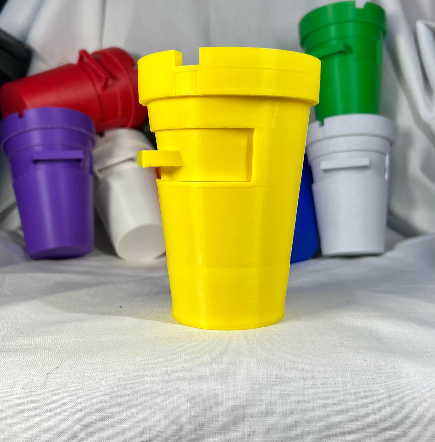 Royal Roachtray- Sunshine Yellow