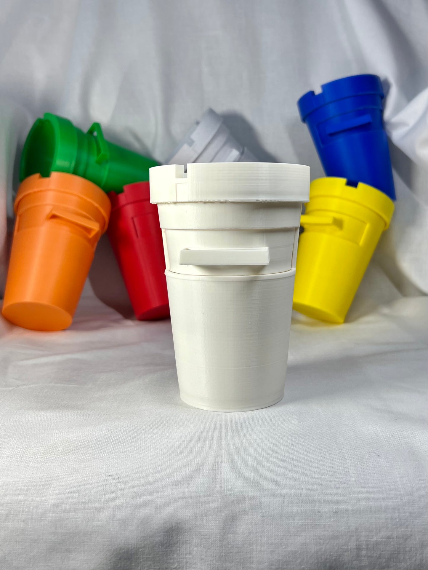 Royal Roachtray- Classic White