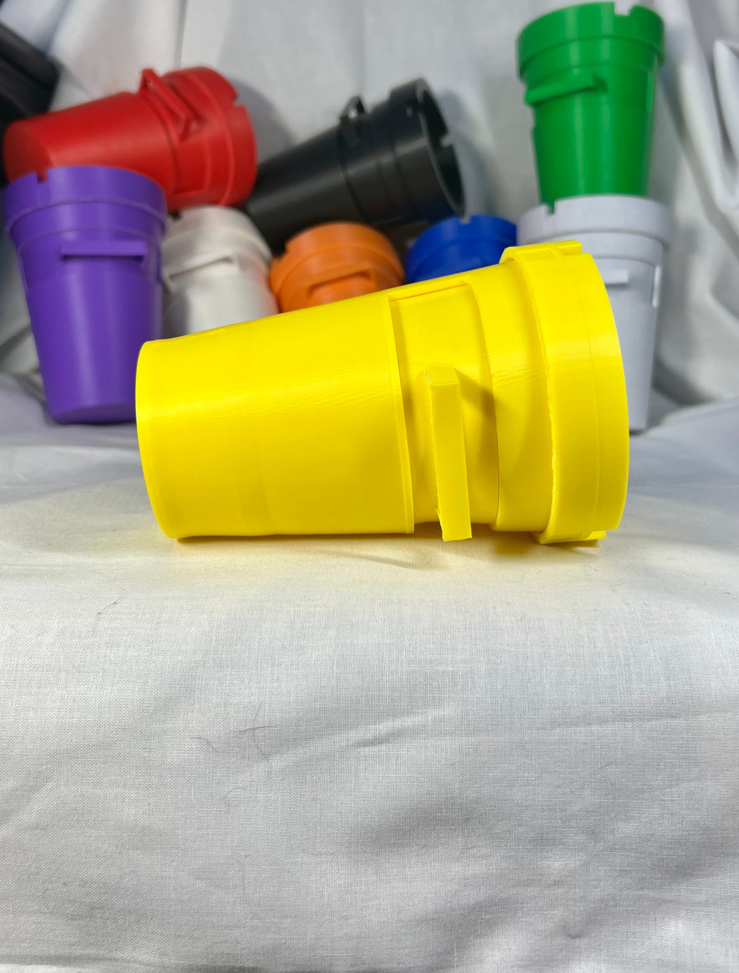 Royal Roachtray- Sunshine Yellow