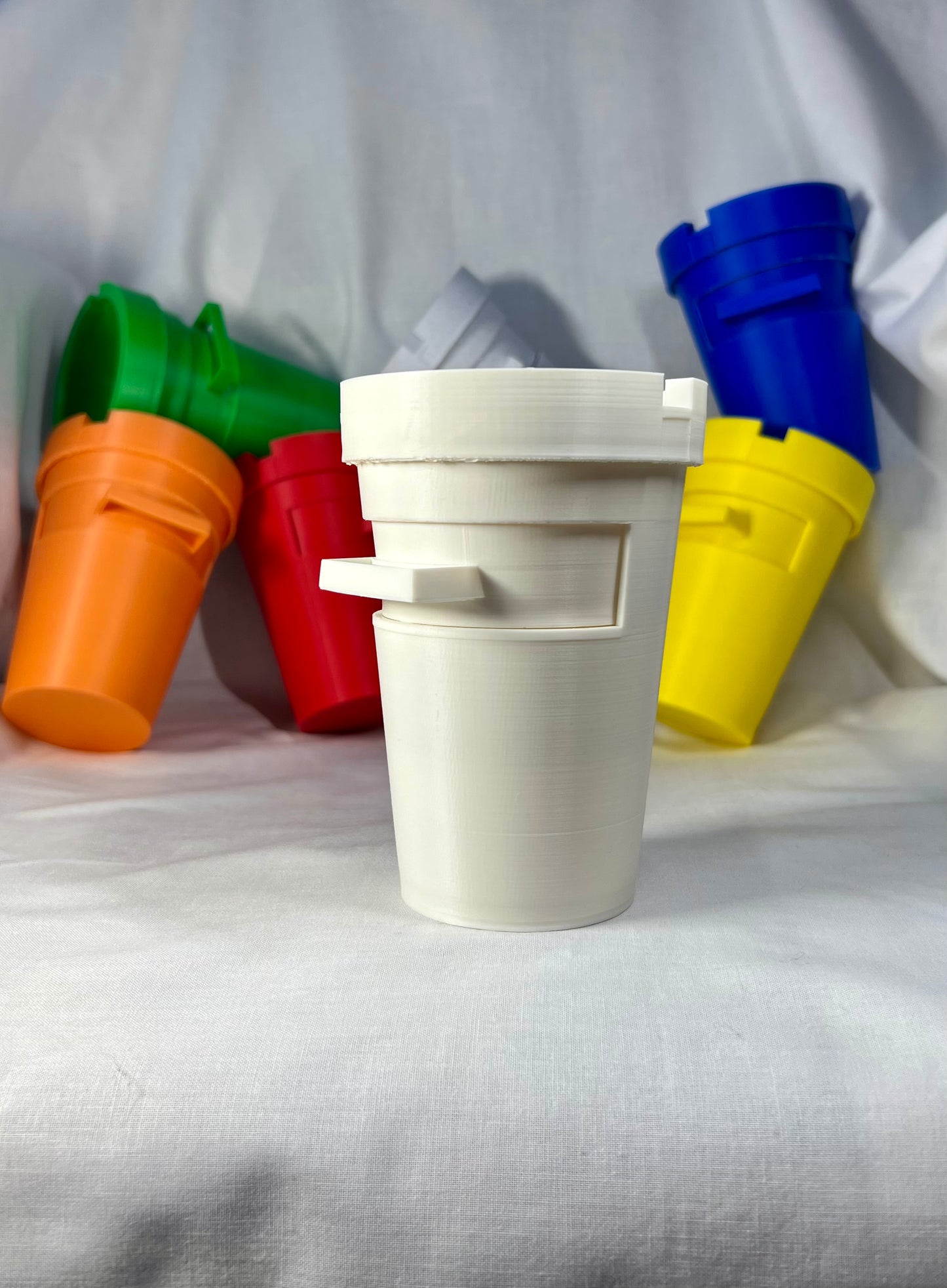 Royal Roachtray- Classic White