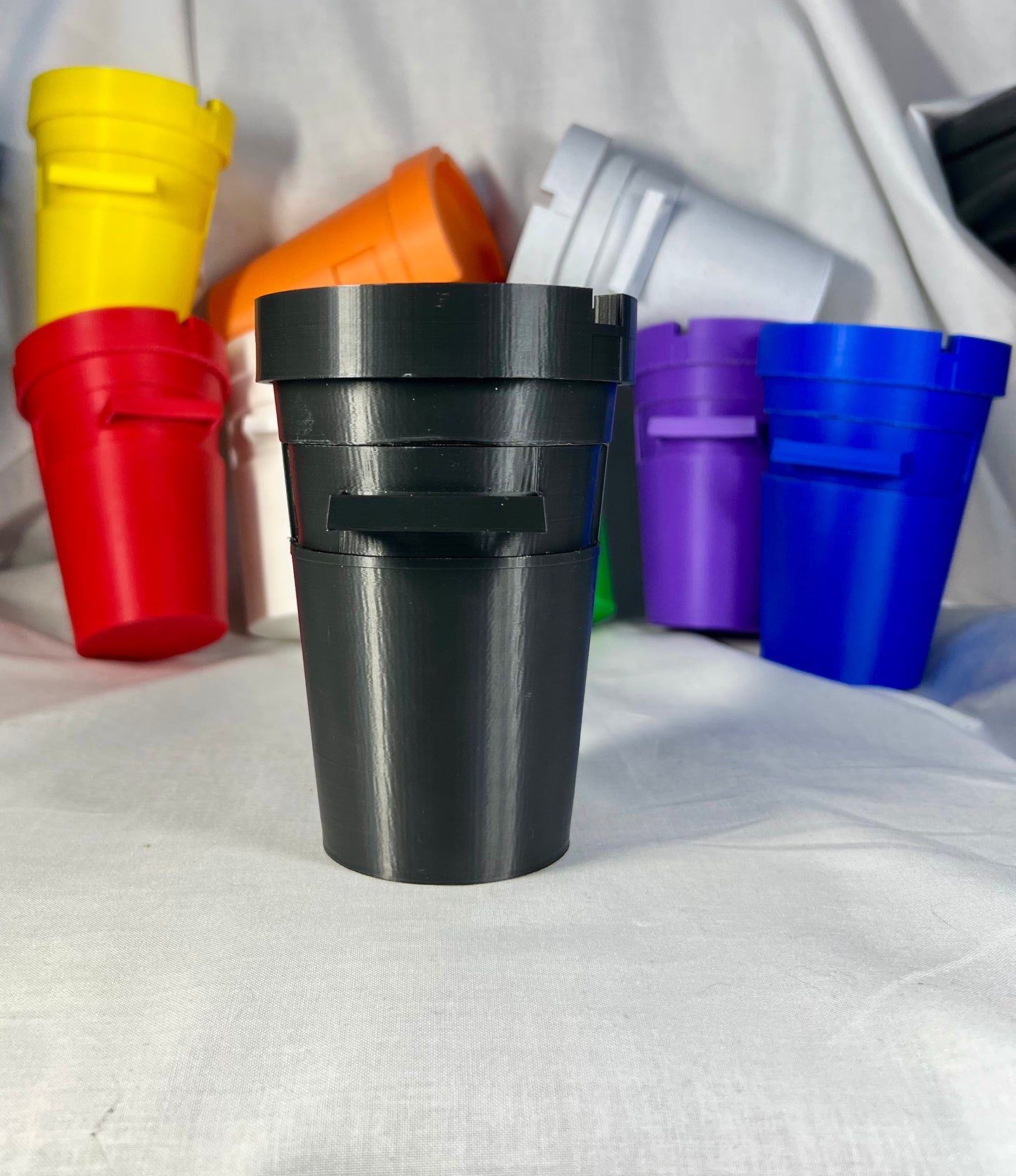 Royal Roachtray- Classic Black